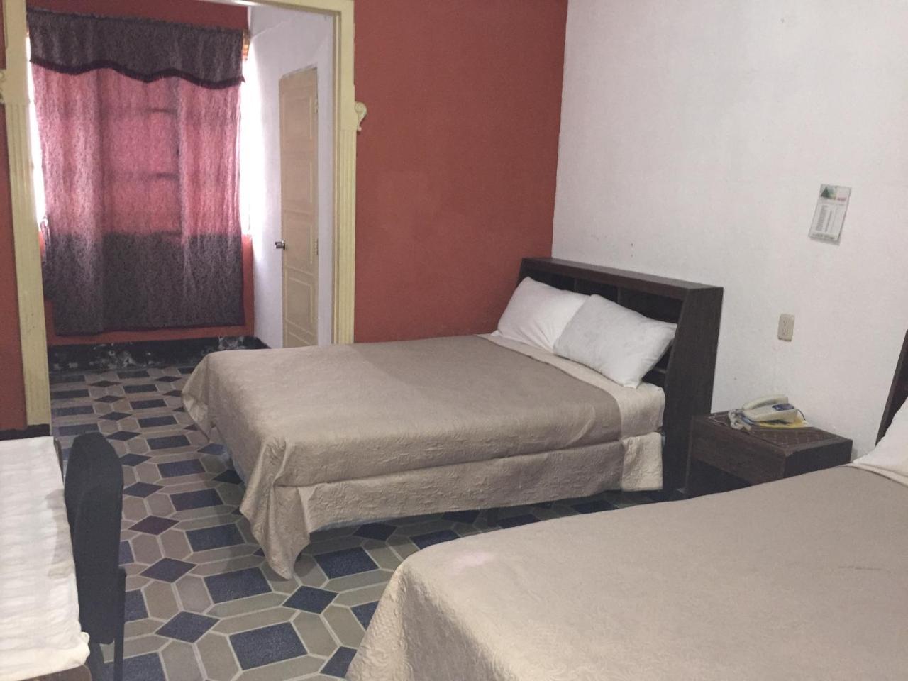 Hotel Mayesstic Guatemala-Stad Buitenkant foto